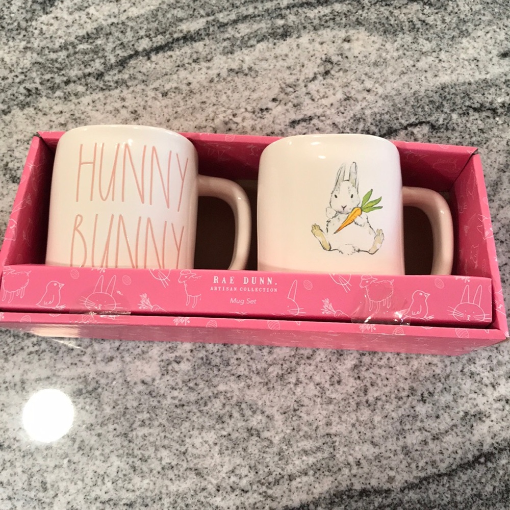 NWT Rae Dunn Easter Mug Set!